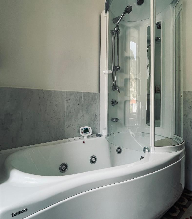 Rl - Boutique Suites & Apartments Bienno Buitenkant foto